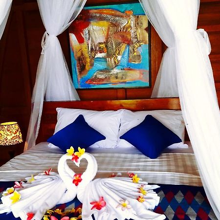 The Sandat Bungalow Sakti Luaran gambar