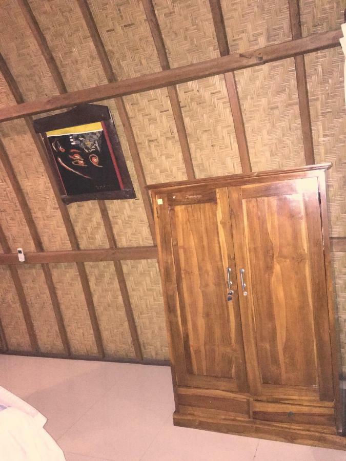 The Sandat Bungalow Sakti Luaran gambar